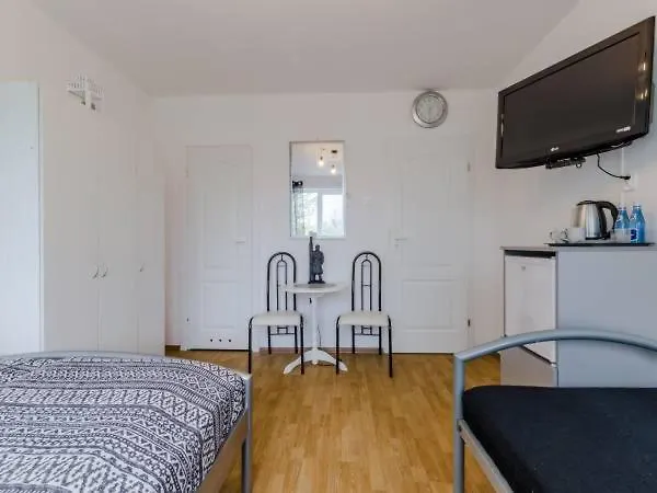 Malgo Nocleg ze śniadaniem 3*